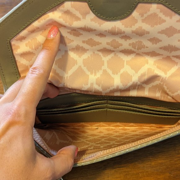 City Slim Clutch in Dove Grey Metallic WITH Silver Versatile Chain - Picture 2 of 3